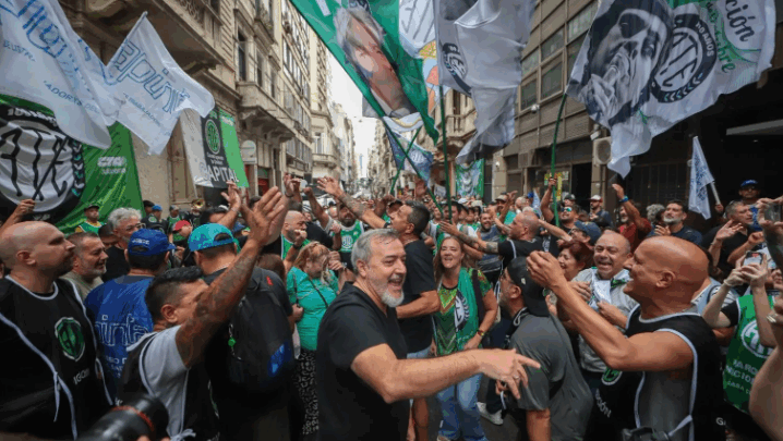 ATE MOVILIZA EL 30 DE ABRIL: “DA ASCO ESCUCHAR AL PRESIDENTE DECIR QUE LOS SALARIOS SIGUEN CRECIENDO”