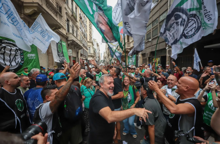 ATE MOVILIZA EL 30 DE ABRIL: “DA ASCO ESCUCHAR AL PRESIDENTE DECIR QUE LOS SALARIOS SIGUEN CRECIENDO”