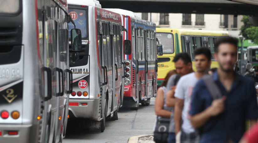 LA UTA ANUNCIÓ UN PARO DE COLECTIVOS PARA EL MARTES 6 DE MAYO
