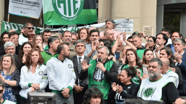 ATE REALIZARÁ UNA MARCHA HACIA EL MINISTERIO DE ECONOMÍA PARA EXIGIR “PARITARIAS LIBRES Y SIN TECHO”