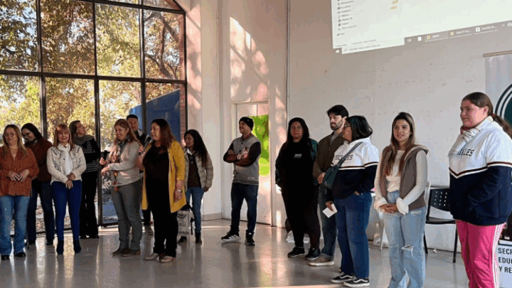 ARRANCARON LAS RONDAS ESTUDIANTILES BONAERENSES 2025 EN MERLO