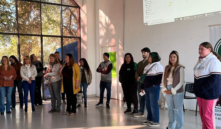 ARRANCARON LAS RONDAS ESTUDIANTILES BONAERENSES 2025 EN MERLO