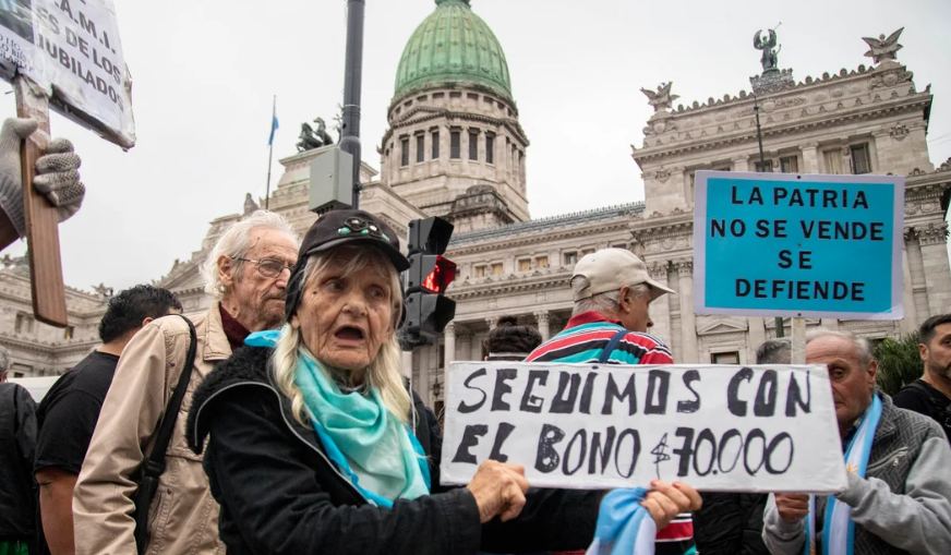 JUBILACIONES: DIPUTADOS OFICIALIZÓ LA CONVOCATORIA A LA SESIÓN PEDIDA POR BLOQUES OPOSITORES