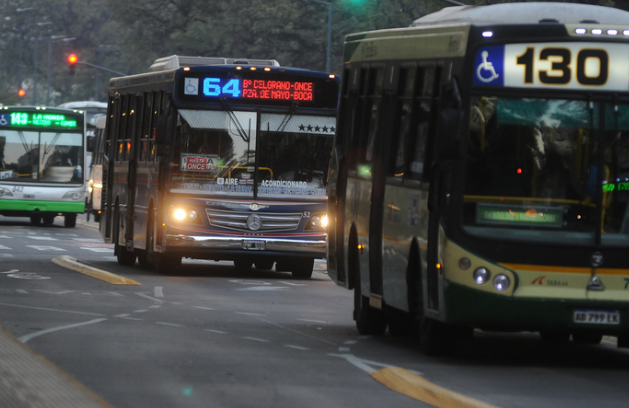 EL GOBIERNO APROBÓ UN NUEVO AUMENTO PARA LAS TARIFAS DE COLECTIVOS EN EL AMBA