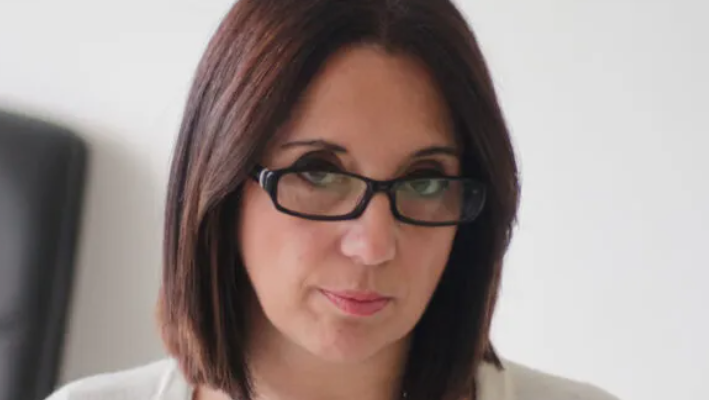 ANA PAOLA ZUBAN: “EL 64% CREE QUE MILEI SE ESTÁ VOLVIENDO CADA VEZ MÁS AUTORITARIO”