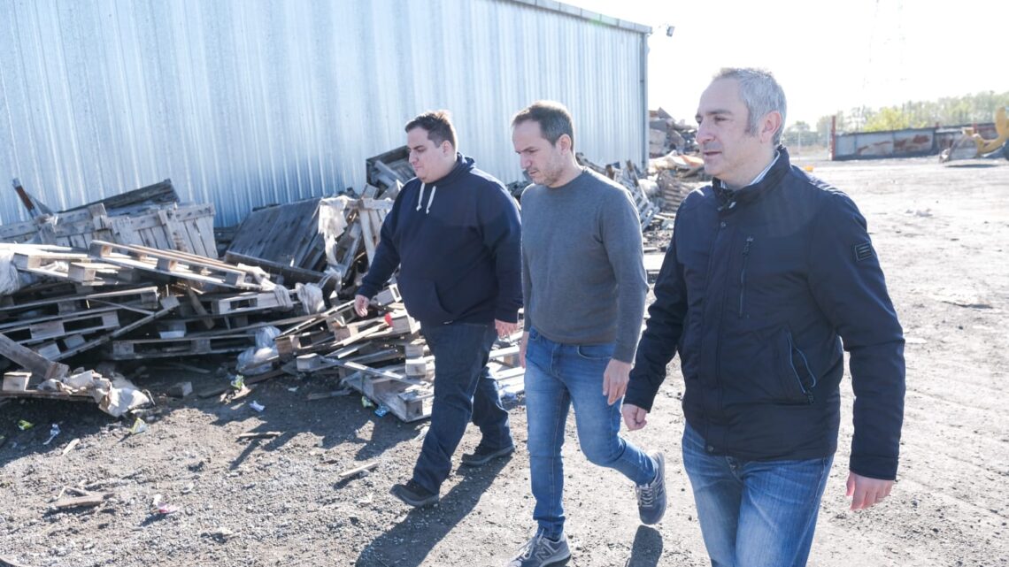 SANTIAGO FIDANZA: “VAMOS A REPARTIR 25 MIL COLCHONES EN EL OPERATIVO DE ASISTENCIA SOCIAL”