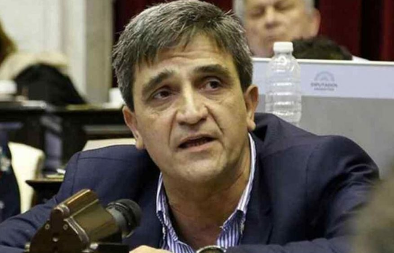 YEDLIN: “EL PARO DE RESIDENTES DEL GARRAHAN EMPEZÓ A TOMAR VOLUMEN Y EL GOBIERNO TUVO QUE SALIR A EXPLICAR”