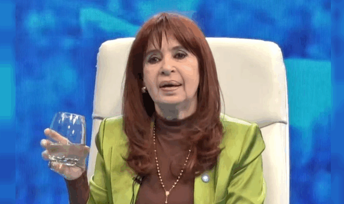 CRISTINA KIRCHNER CONFIRMÓ QUE SERÁ CANDIDATA EN LAS ELECCIONES LEGISLATIVAS BONAERENSES