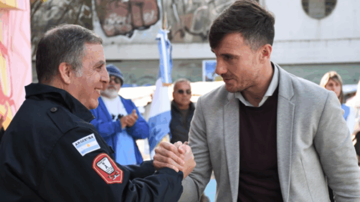 MORÓN CELEBRÓ EL DÍA NACIONAL DEL BOMBERO Y LA BOMBERA VOLUNTARIA: “ES UNA TAREA INSUSTITUIBLE”