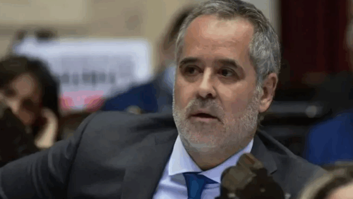 ALEJANDRO “TOPO” RODRÍGUEZ: “SI LE IMPIDEN COMPETIR A CRISTINA, EVIDENTEMENTE ES PORQUE TIENEN MIEDO”