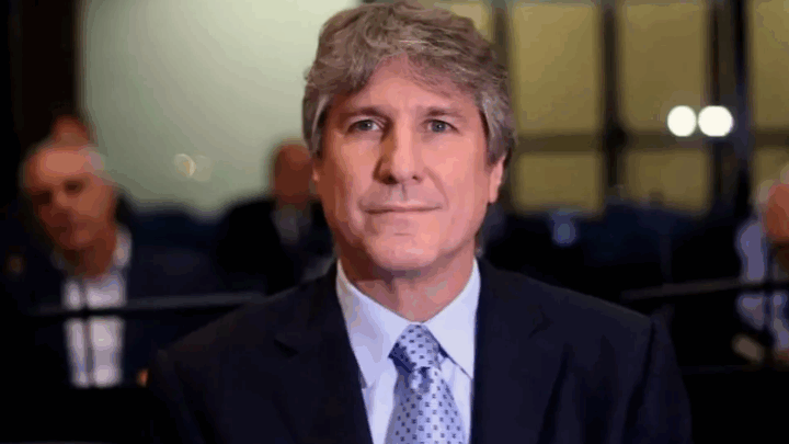 AMADO BOUDOU SOBRE CRISTINA: “LA MUJER MÁS IMPORTANTE DE LA POLÍTICA ARGENTINA”