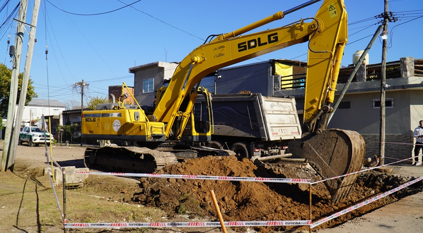 MERLO: COMENZÓ UNA NUEVA OBRA DE ASFALTO RETICULADO EN LIBERTAD
