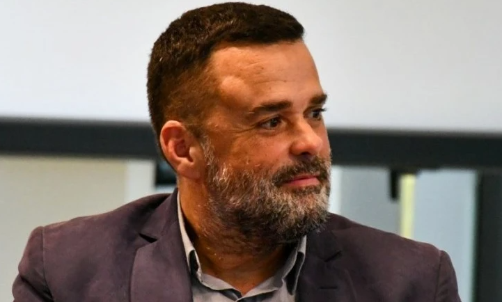 DANIEL MENÉNDEZ: “KICILLOF PUEDE EXPRESAR ESA RENOVACIÓN PARA CONSTRUIR UNA NUEVA MAYORÍA”
