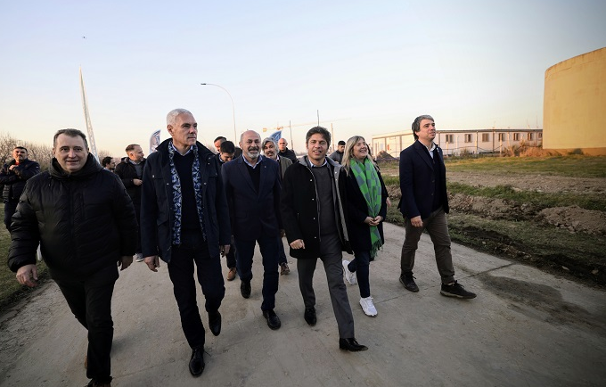 KICILLOF RECORRIÓ LA OBRA DE LA NUEVA PLANTA POTABILIZADORA PARA LA REGIÓN CAPITAL