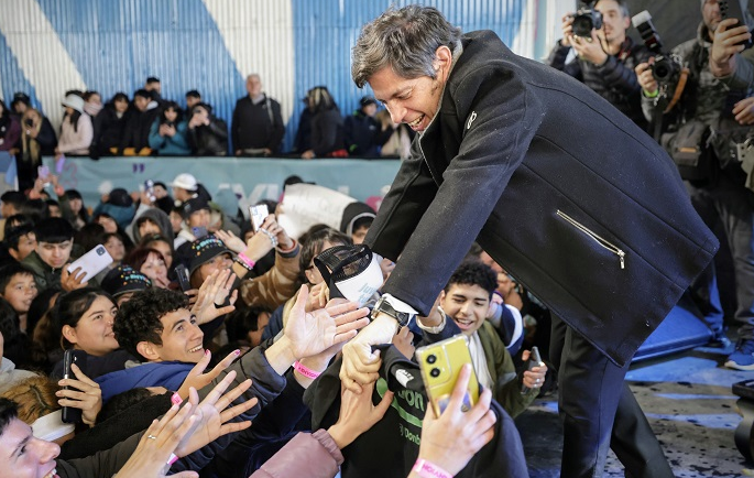 KICILLOF ENCABEZÓ EL ACTO POR EL 15° ANIVERSARIO DEL PROGRAMA ENVIÓN