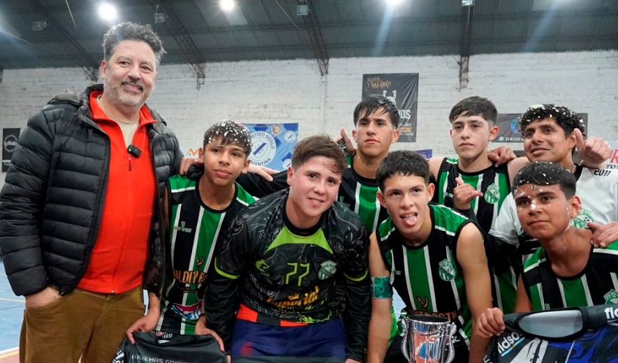 CLUBES DE MERLO RECIBIERON KITS DEPORTIVOS EN LAS FINALES DE LA LIGA AFO