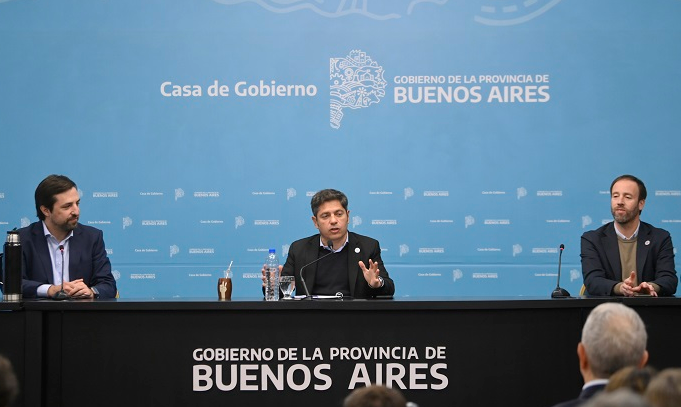 KICILLOF ENTREGÓ EQUIPAMIENTO INFORMÁTICO PARA HOSPITALES PROVINCIALES Y MUNICIPALES: “EN LA PROVINCIA QUEDAN CLARAS CUÁLES SON LAS PRIORIDADES”