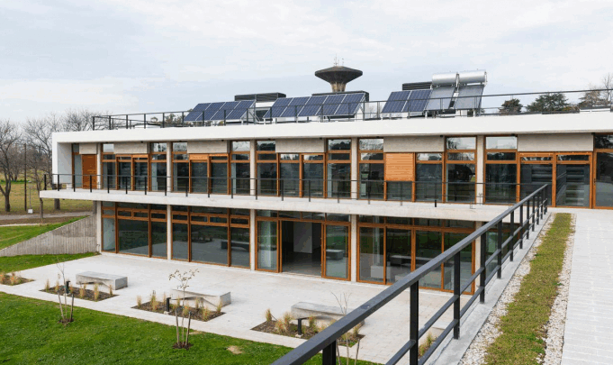 SE INAUGURÓ EL PRIMER CENTRO BONAERENSE DE ENERGÍAS RENOVABLES