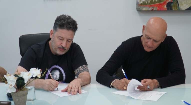 GUSTAVO MENÉNDEZ ANUNCIÓ UN AUMENTO DEL 25% PARA TRABAJADORES MUNICIPALES DE MERLO