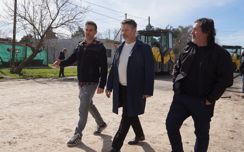 MERLO MEJORA LA AVENIDA ARGENTINA CON FONDOS MUNICIPALES