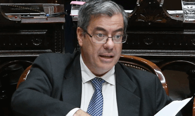 GERMÁN MARTÍNEZ CRITICÓ LA FALTA DE PRESUPUESTO NACIONAL: “UN DESPROPÓSITO”