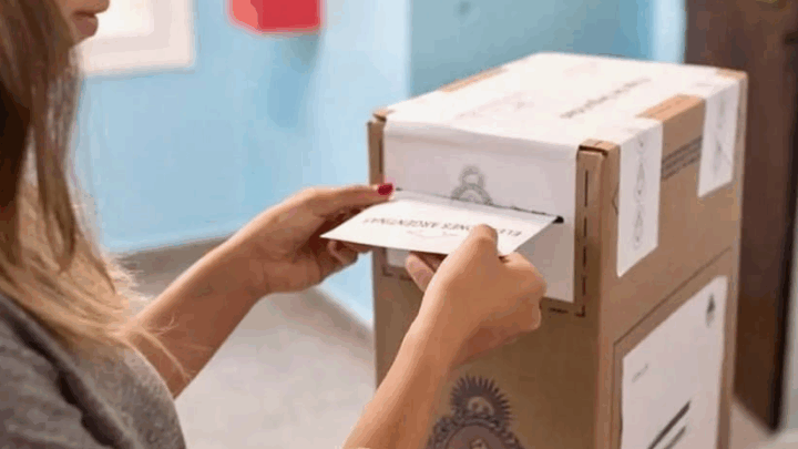 EL PRIMER VOTO: UN COMPROMISO DE LOS MÁS JÓVENES