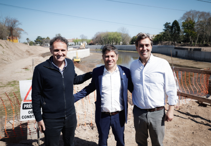 KICILLOF RECORRIÓ OBRAS HIDRÁULICAS EN LOS MUNICIPIOS DE LUJÁN Y MERCEDES