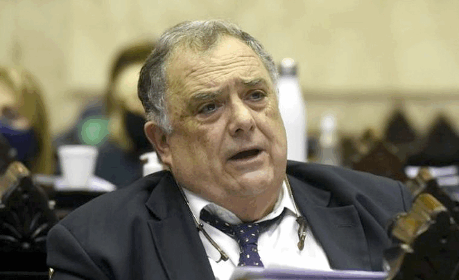EDUARDO VALDÉS: A CRISTINA “LA QUERÍAN MUERTA O PRESA”