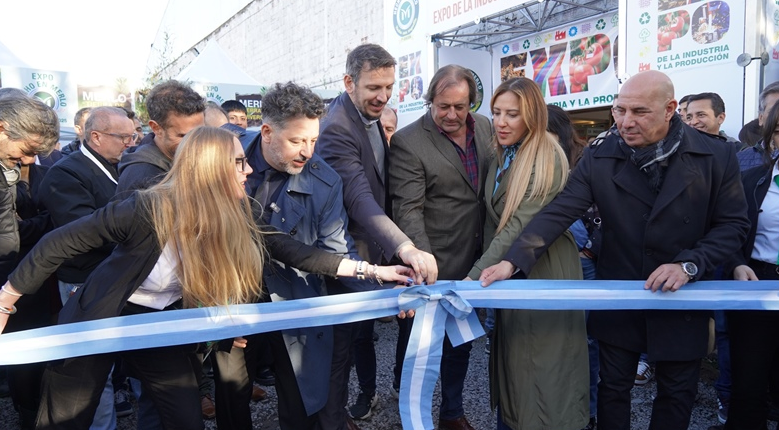 COMENZÓ LA EXPO “HECHO EN MERLO 2025”: “SEGUIR LEVANTANDO LA BANDERA DE LA INDUSTRIA NACIONAL”