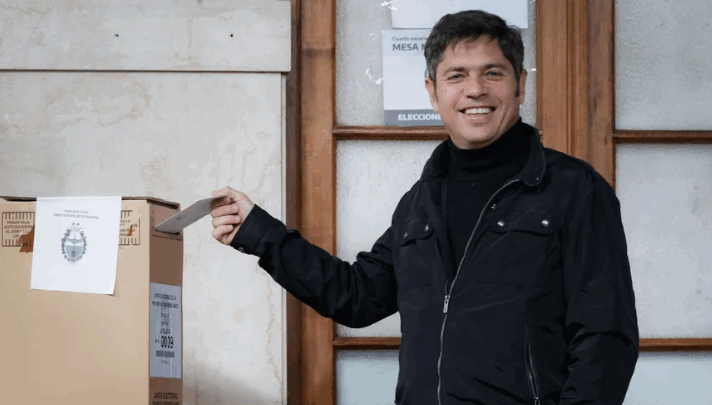 KICILLOF VOTÓ EN LA PLATA Y DESTACÓ QUE “ES UNA ELECCIÓN MUY IMPORTANTE PARA LA DEMOCRACIA”