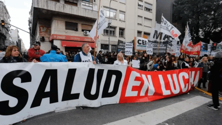 EL HOSPITAL GARRAHAN ANUNCIÓ UN PARO PARA ESTE VIERNES: “A MILEI LO VETAMOS EN LA CALLE”