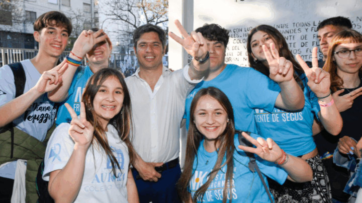 AXEL KICILLOF PARTICIPÓ DE LA MARCHA POR EL 49° ANIVERSARIO DE LA NOCHE DE LOS LÁPICES