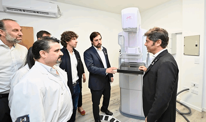 SAN FERNANDO: KICILLOF Y KREPLAK RECORRIERON LA SALA DE MAMOGRAFÍA DEL HOSPITAL PETRONA V. CORDERO