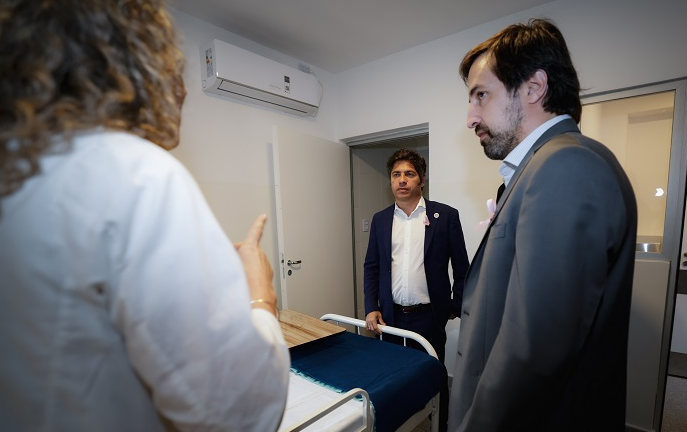 KICILLOF RECORRIÓ LAS NUEVAS INSTALACIONES DEL HOSPITAL ZONAL DE AGUDOS “DR. MARIO V. LARRAÍN” KICILLOF RECORRIÓ LAS NUEVAS INSTALACIONES DEL HOSPITAL ZONAL DE AGUDOS “DR. MARIO V. LARRAÍN”