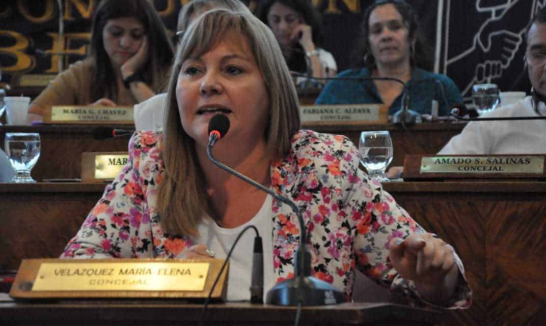 MARITA VELÁSQUEZ: “ESTE PROYECTO ECONÓMICO ESTÁ TERMINADO; DEBERÍAN DAR UN PASO AL COSTADO” MARITA VELÁSQUEZ: “ESTE PROYECTO ECONÓMICO ESTÁ TERMINADO; DEBERÍAN DAR UN PASO AL COSTADO”