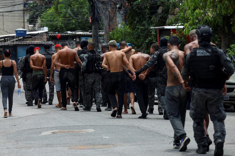 MASACRE EN RÍO DE JANEIRO: LULA CONVOCA UNA REUNIÓN DE URGENCIA TRAS LA OPERACIÓN POLICIAL MÁS LETAL DE LA HISTORIA
