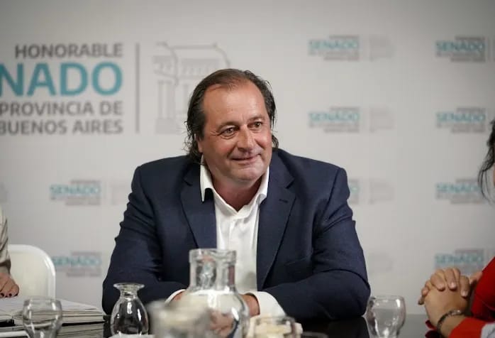 GUSTAVO SOOS ASUMIÓ COMO RECTOR DE LA UNIVERSIDAD NACIONAL DEL OESTE (UNO)