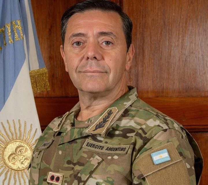 CARLOS PRESTI: EL PRIMER MILITAR AL FRENTE DE DEFENSA DESDE 1983