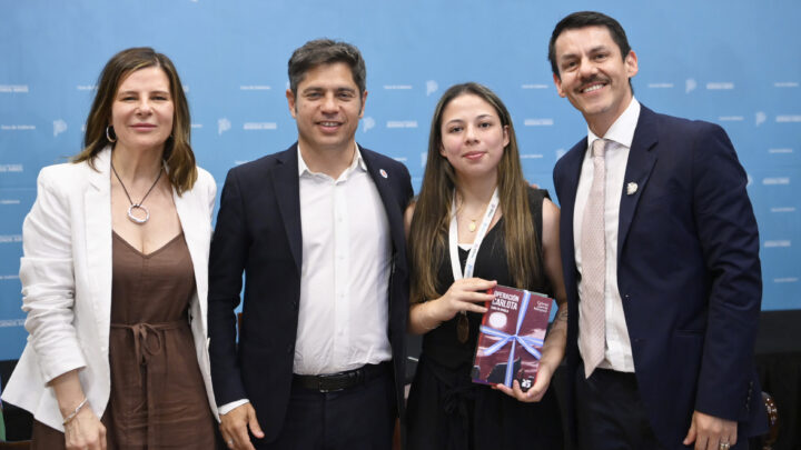 Kicillof participó del lanzamiento internacional que realizó Claudia Sheinbaum del programa de lectura “25 para el 25”