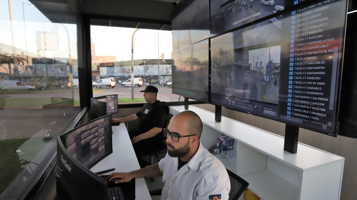 La Matanza multiplica la vigilancia con nuevos Centros de Monitoreo en la vía pública.
