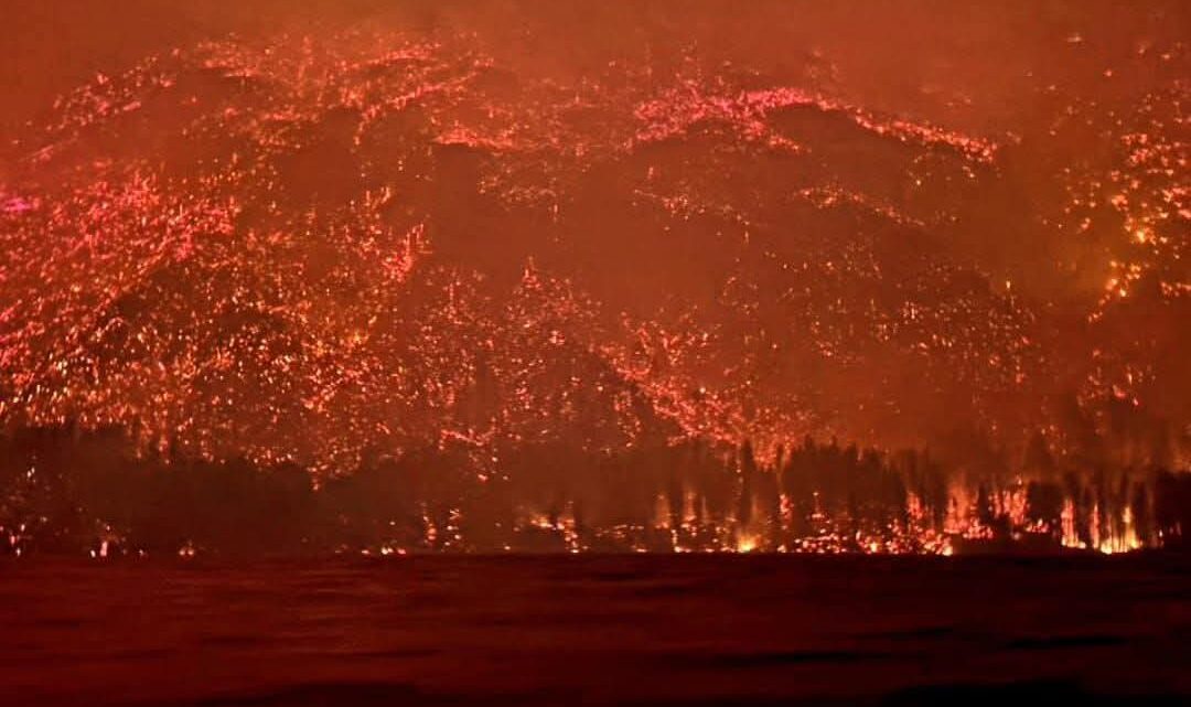 DOS INCENDIOS EN CHUBUT FUERON INTENCIONALES Y OTROS SIGUEN ACTIVOS, CONFIRMÓ EL GOBERNADOR