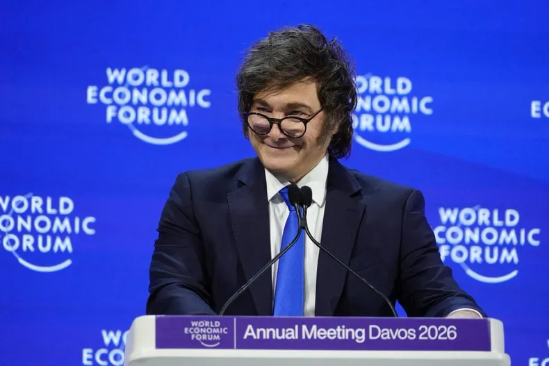 MILEI EN DAVOS ALARDEÓ DE “LO QUE CARECE LA ARGENTINA” Y REFUERZA SU DISCURSO IDEOLÓGICO EN SUIZA