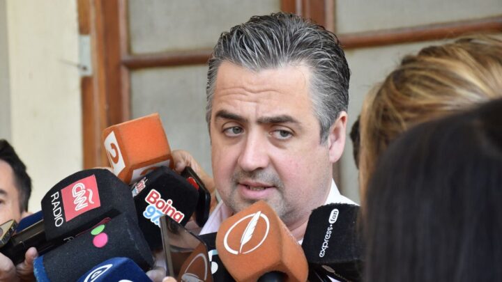 EL MINISTRO DE SEGURIDAD DE SANTA FE DENUNCIA QUE EL RECLAMO POLICIAL EN ROSARIO BUSCA “PONER EN JAQUE” UNA POLÍTICA EXITOSA