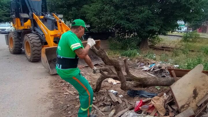MERLO IMPONE FUERTES MULTAS Y LÍNEAS TELEFÓNICAS PARA DENUNCIAR A QUIENES ENSUCIAN LOS ESPACIOS PÚBLICOS