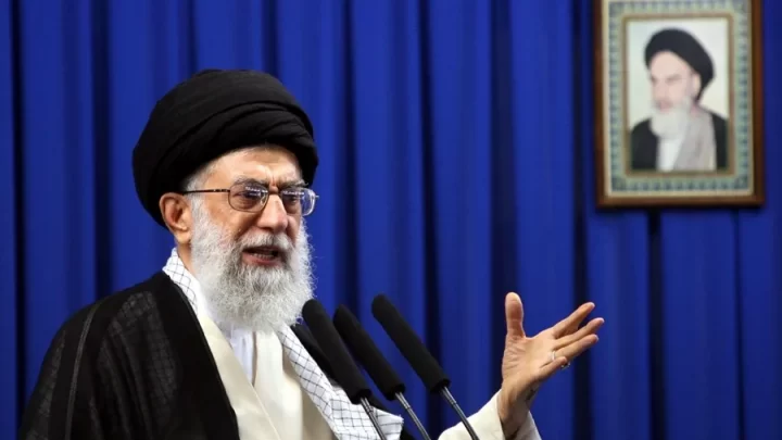 IRÁN CONFIRMA LA MUERTE DEL JEFE DEL ESTADO MAYOR Y DEL MINISTRO DE DEFENSA TRAS ATAQUE DE EE. UU. E ISRAEL QUE ESCALÓ LA GUERRA EN MEDIO ORIENTE