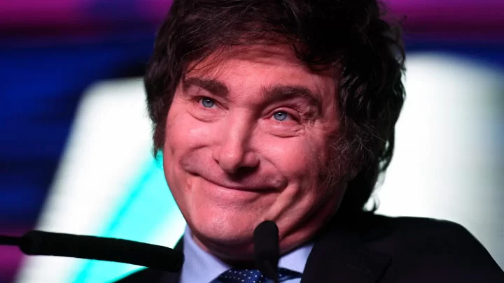 MILEI BUSCA RETOMAR EL CONTROL DE LA AGENDA CON KAST Y UNA REUNIÓN DE GABINETE EN MEDIO DE LOS ESCÁNDALOS