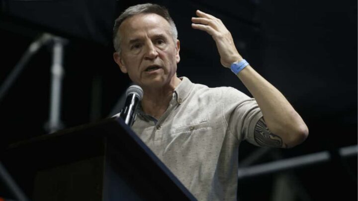 Revés judicial para la CGT: la Justicia rechazó la primera cautelar contra la reforma laboral