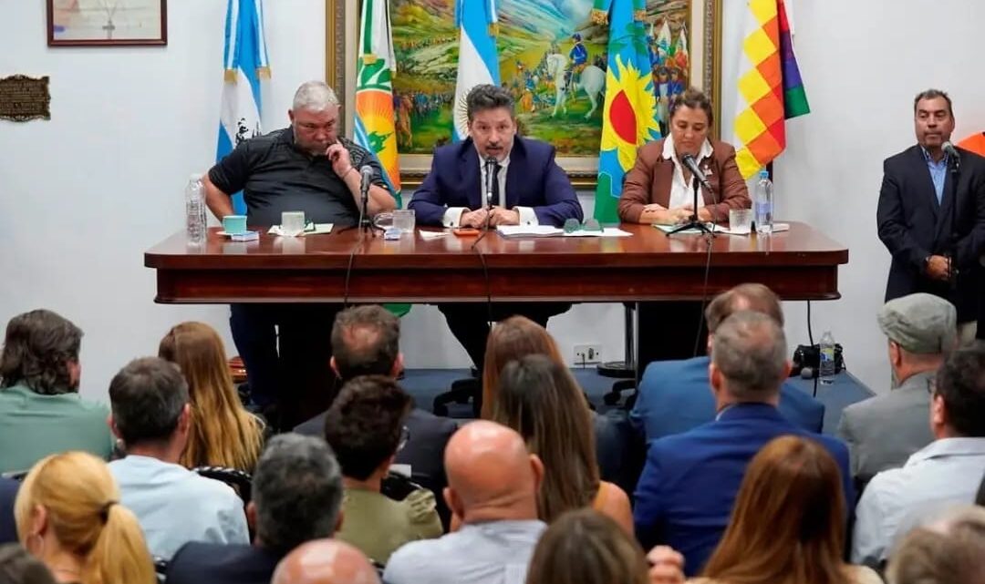 MENÉNDEZ INAUGURÓ LAS SESIONES ORDINARIAS 2026 Y DEFENDIÓ LA OBRA PÚBLICA MUNICIPAL