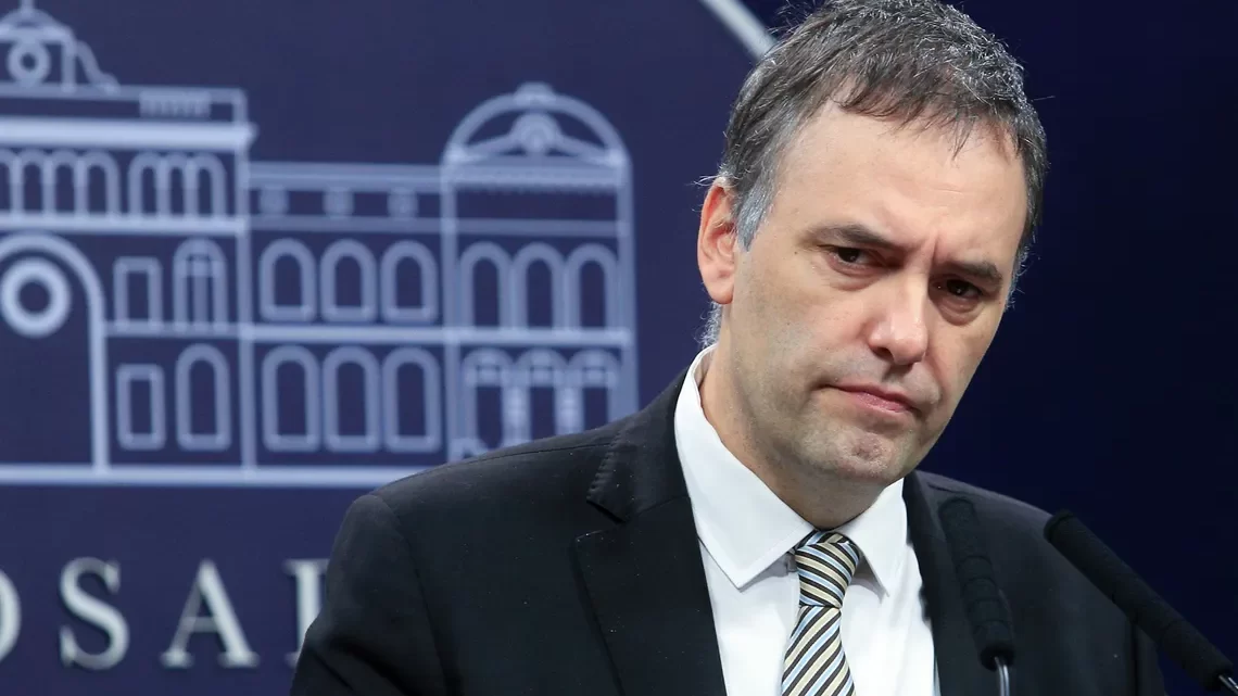 ESCÁNDALO POR LOS VIAJES DE ADORNI: LA JUSTICIA PONE LA LUPA EN CONTRATOS DE LA TV PÚBLICA