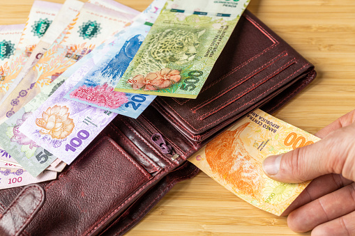 EL INDEC INFORMÓ QUE LA INFLACIÓN DE FEBRERO FUE DEL 2,9% Y ACUMULA 33,1% EN LOS ÚLTIMOS 12 MESES